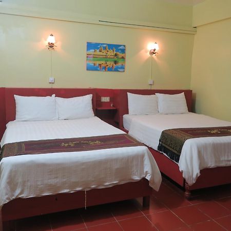 River Dolphin Hotel Кратьє Екстер'єр фото